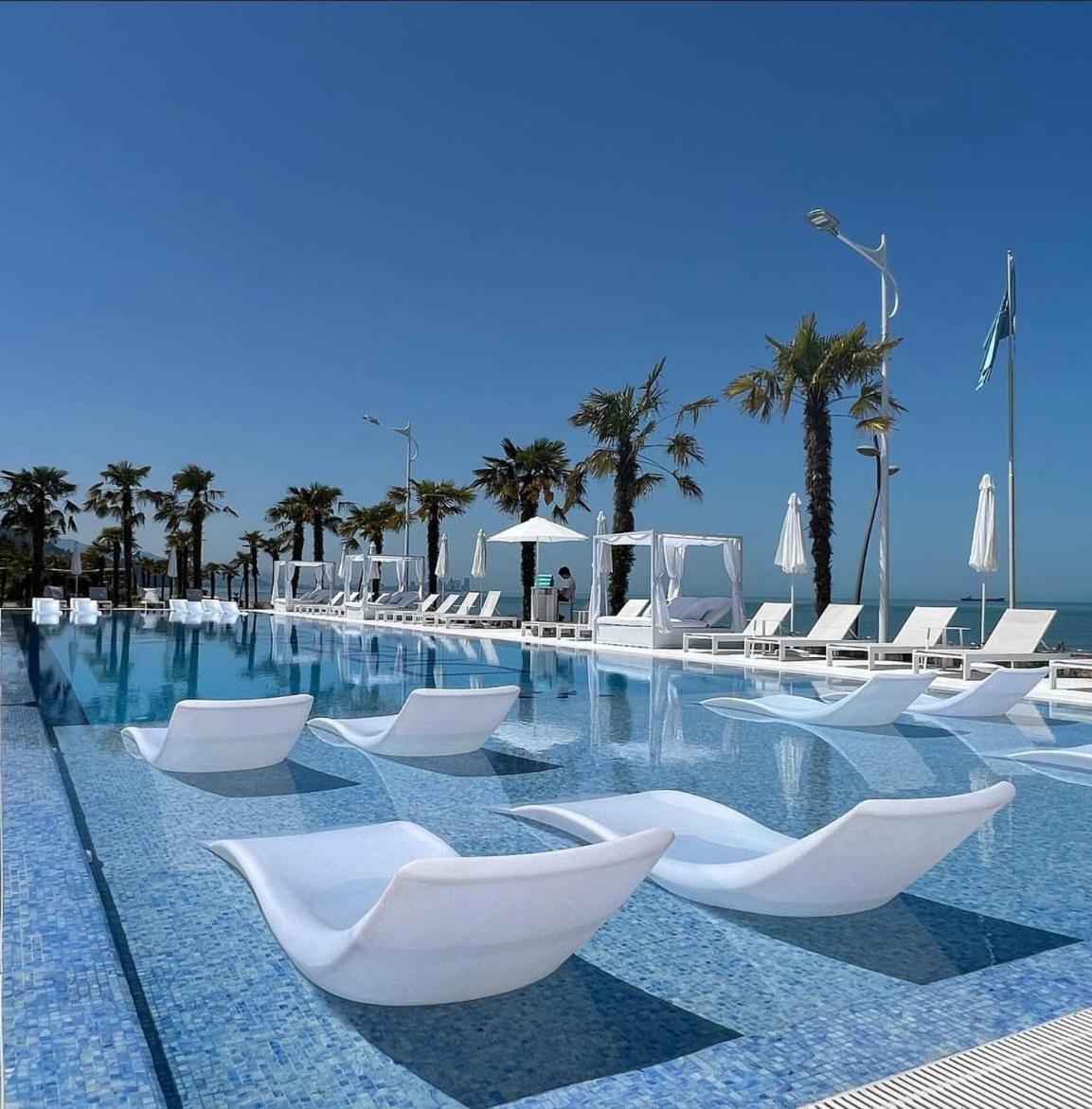 Cемейный Номер С Балконом На 4 Чел Dreamland Oasis Chakvi Luaran gambar